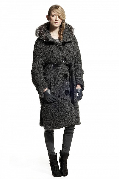 Manirak Coat