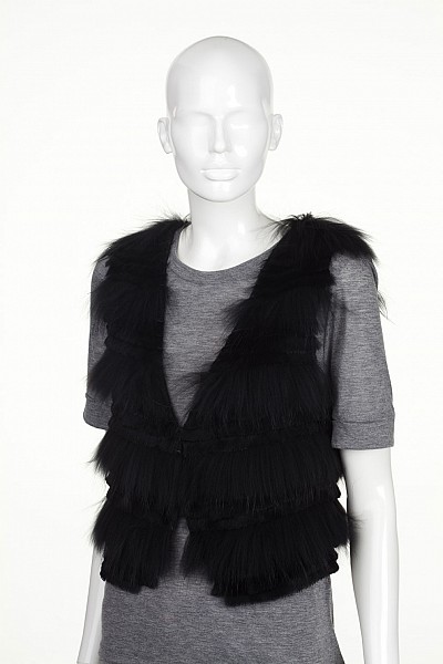 GALA BLACK LAYERED FOX AND RABBIT GILET